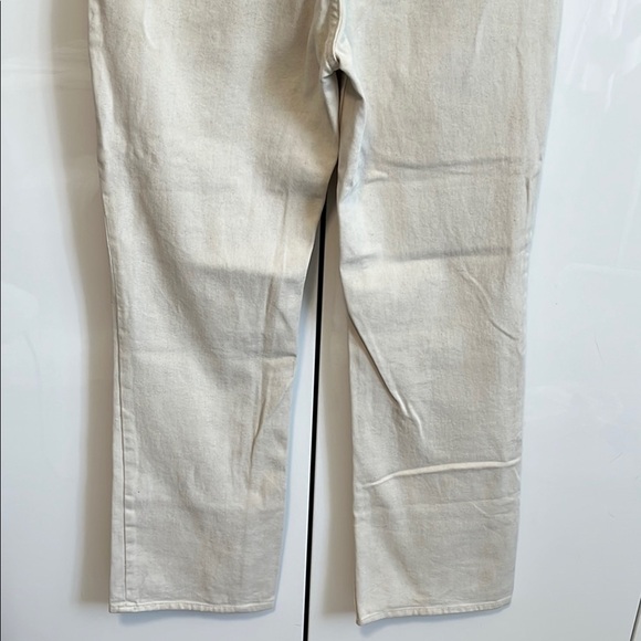H&M Ecru Cream High Rise Denim Jeans Classic Style, Size 10 - Picture 9 of 13